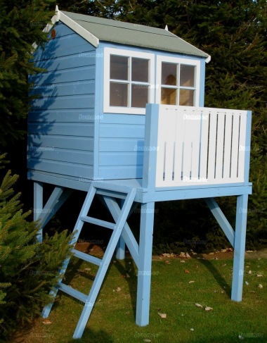 Platform Playhouse 803 - FSC® Certified Platform Playhouse 803 - FSC® Certified